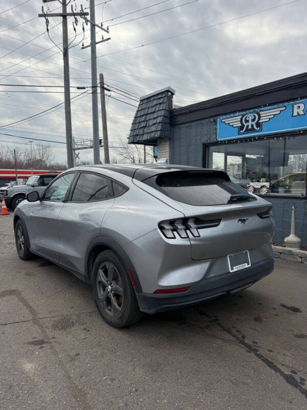 2021 Ford Mustang Mach-E Select