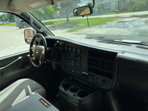 2018 Chevrolet Express 2500