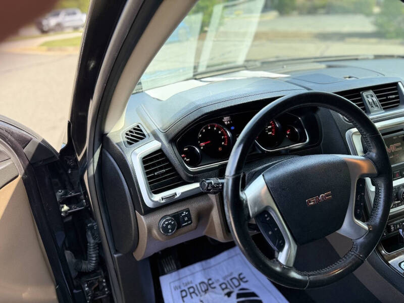 2016 GMC Acadia SLT-1