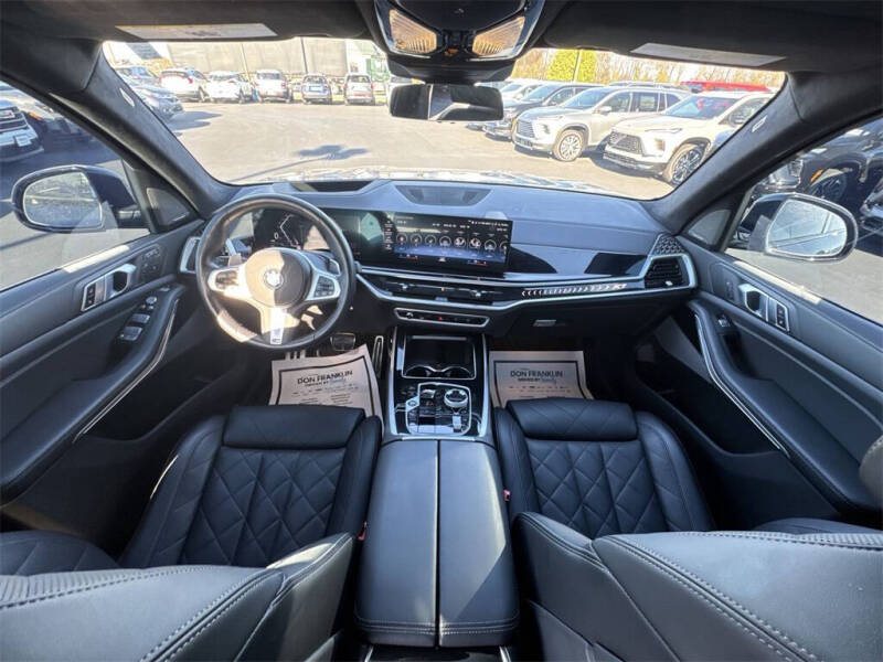 2023 BMW X7 xDrive40i