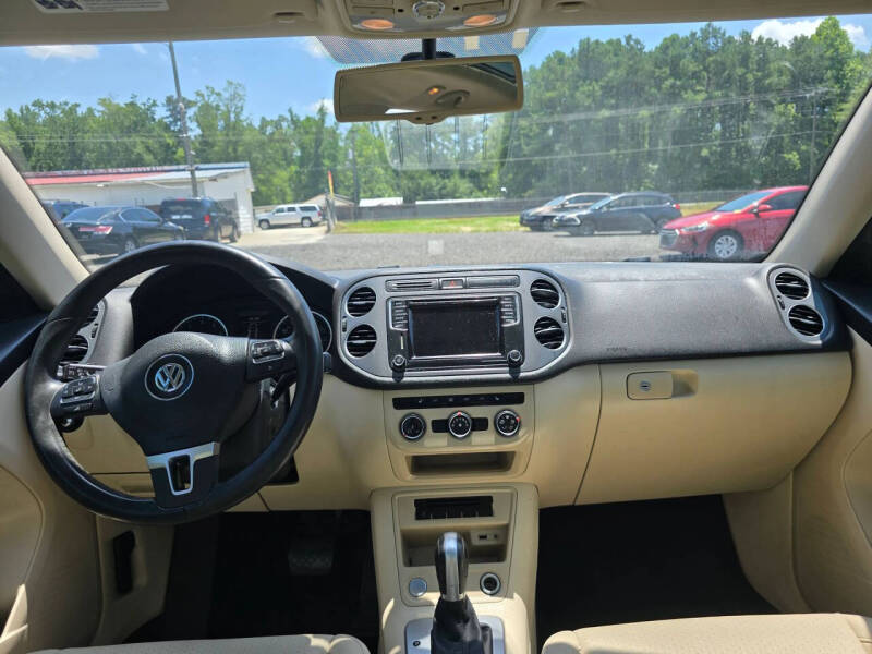 2017 Volkswagen Tiguan 2.0T Wolfsburg Edition