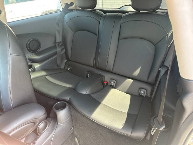 2018 MINI Hardtop 2 Door Cooper