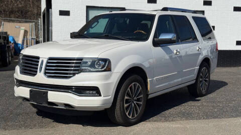 2016 Lincoln Navigator Select