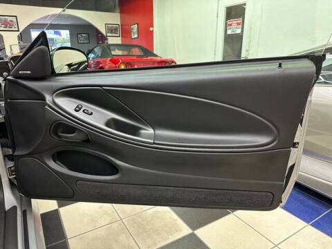 2002 Ford Mustang GT Deluxe