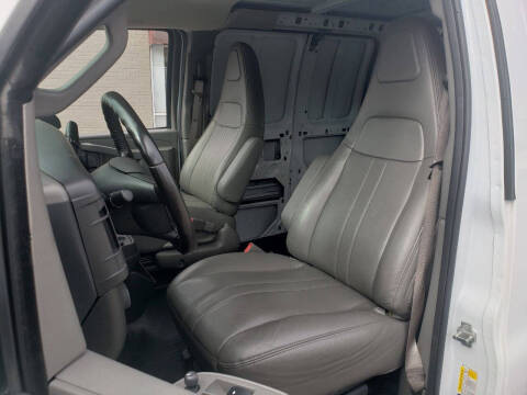 2021 Chevrolet Express 2500