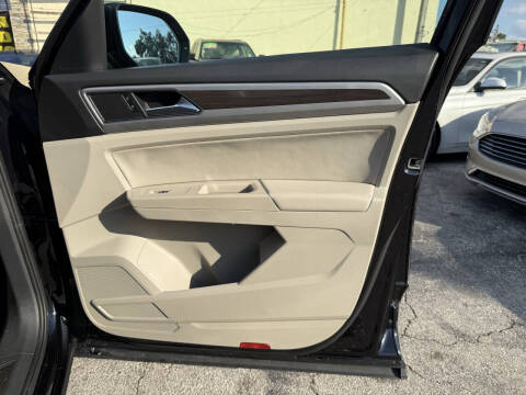 2018 Volkswagen Atlas V6 SEL