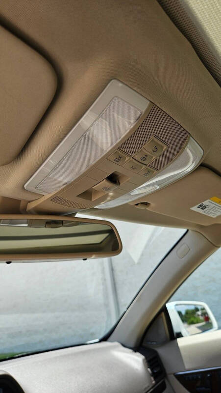 2010 Mercedes-Benz E-Class E 550