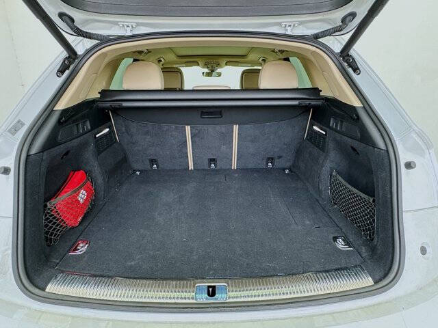 2020 Audi Q5 e quattro Premium Plus 55 TFSI