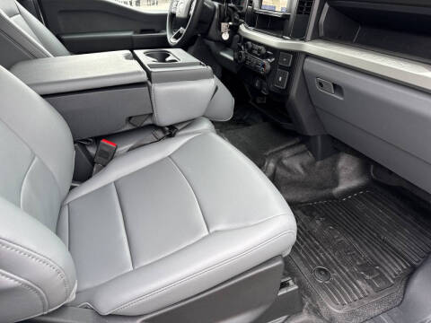 2025 Ford F-550 Super Duty