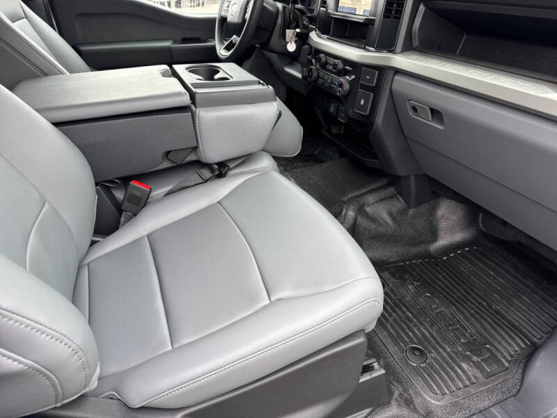 2025 Ford F-550 Super Duty