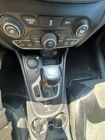 2018 Jeep Cherokee Latitude Plus