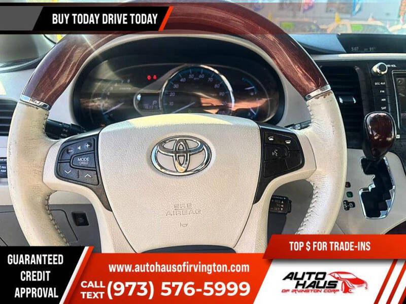 2014 Toyota Sienna