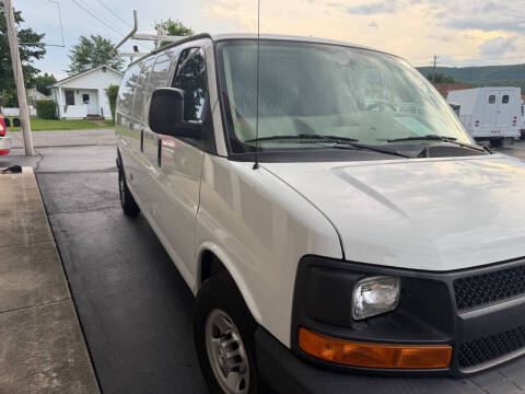 2017 Chevrolet Express 2500