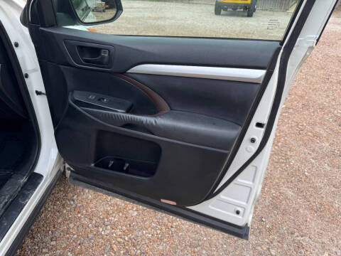 2015 Toyota Highlander LE Plus