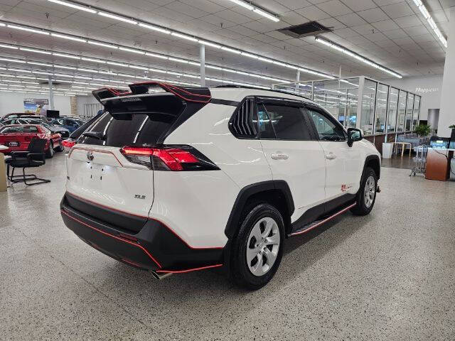 2022 Toyota RAV4 XLE