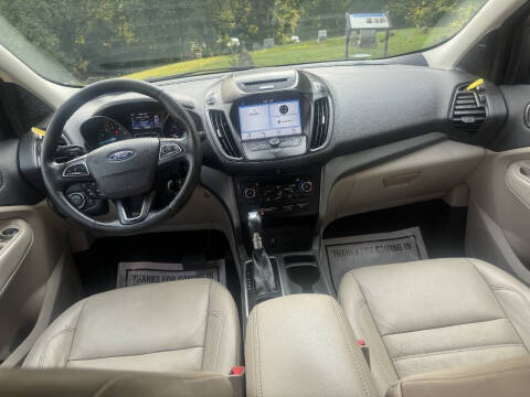 2017 Ford Escape SE