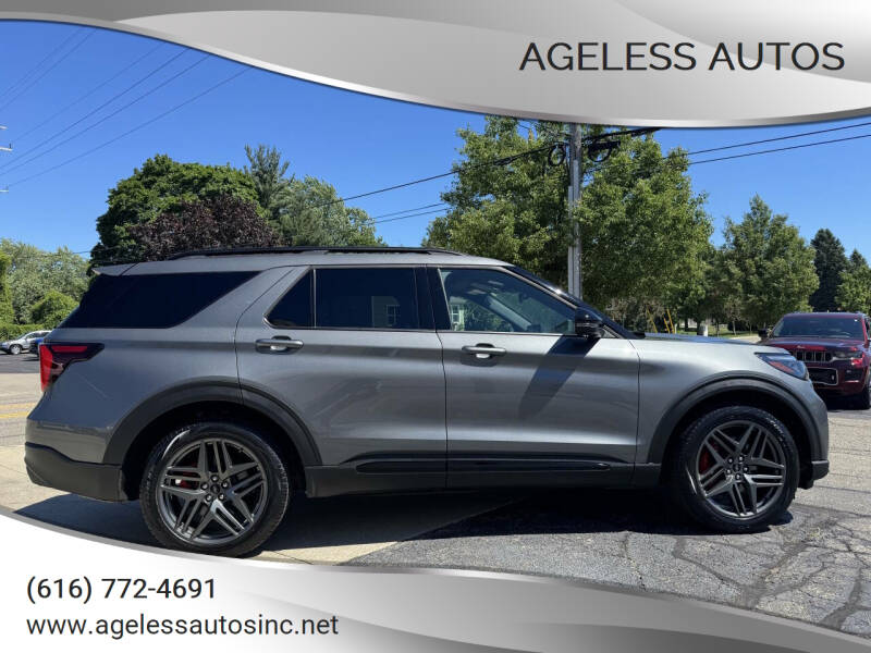 2025 Ford Explorer ST