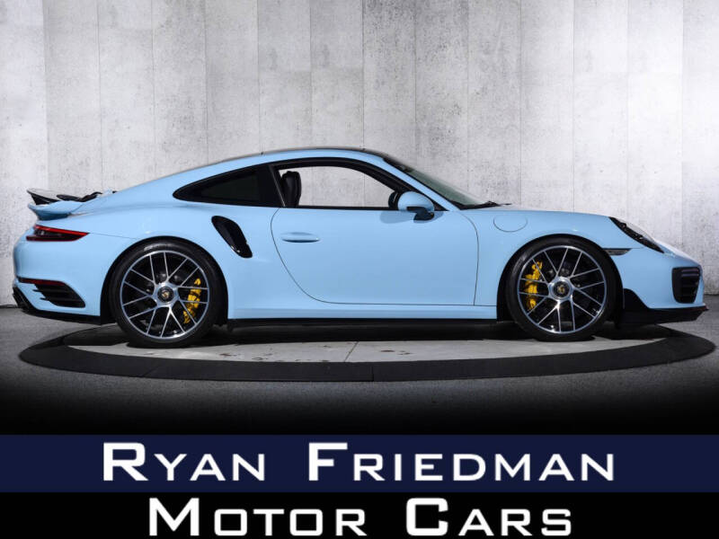 2017 Porsche 911 Turbo S