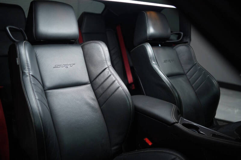 2015 Dodge Challenger SRT Hellcat