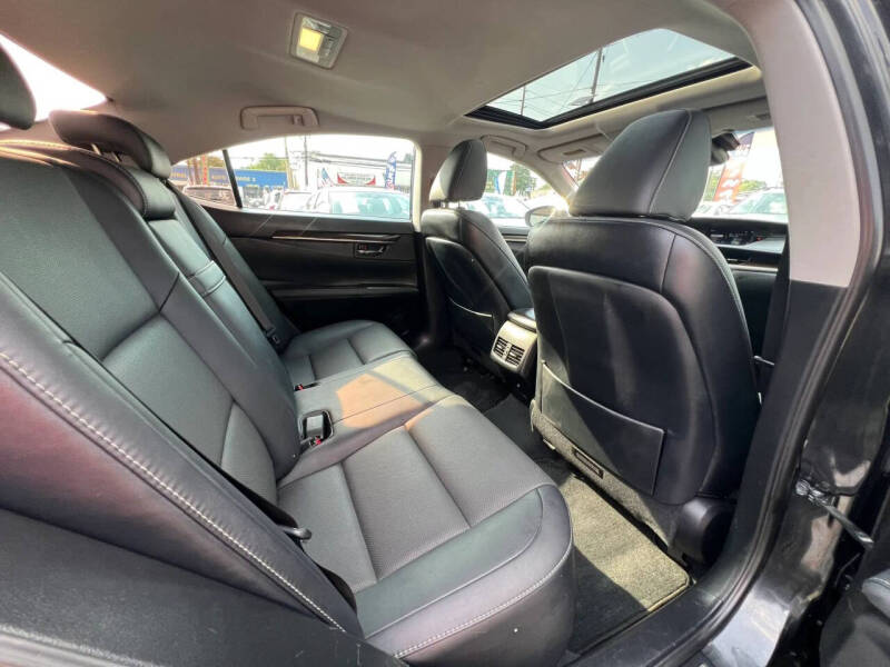 2017 Lexus ES 350