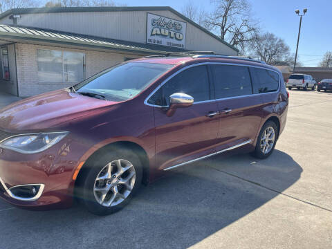 2017 Chrysler Pacifica for sale at ARKLATEX AUTO in Texarkana TX