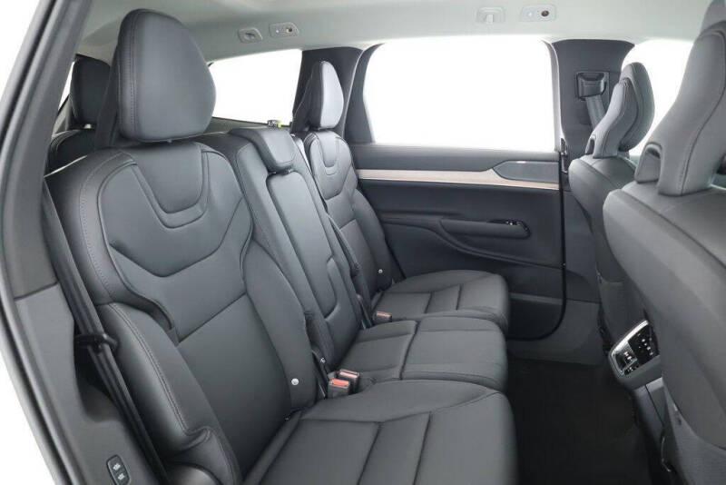 2025 Volvo EX90 Twin Plus 7P