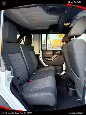 2012 Jeep Wrangler Unlimited Sport