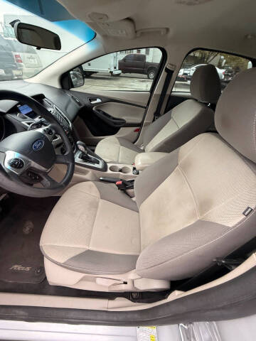 2014 Ford Focus SE