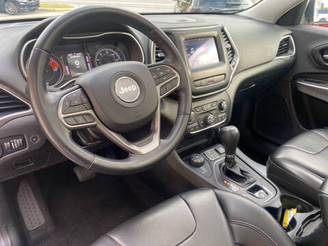 2019 Jeep Cherokee Latitude Plus