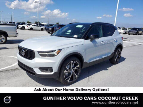 2021 Volvo XC40
