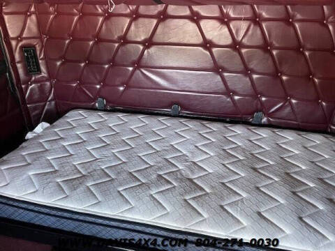 2000 Freightliner Conventional XL