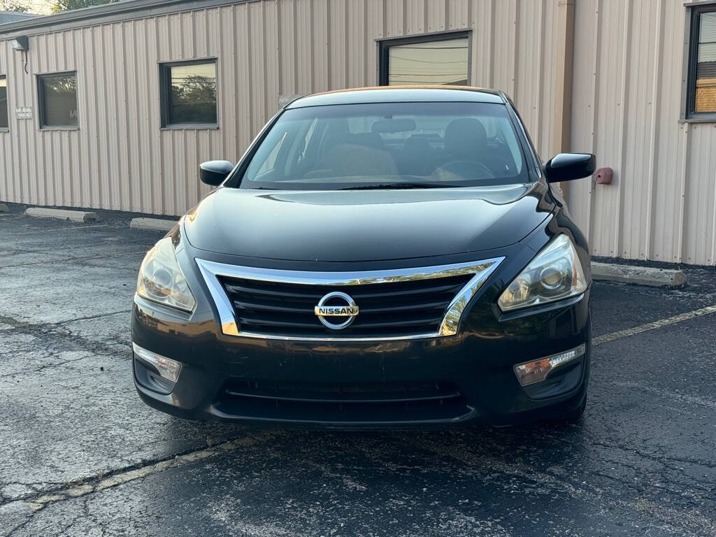 2014 Nissan Altima for sale at Autolink in Kansas City, KS