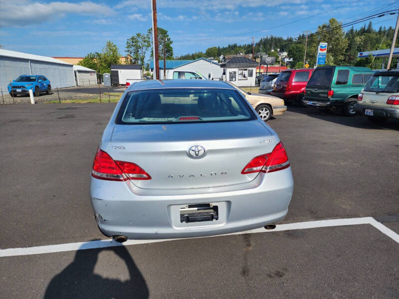 2007 Toyota Avalon XLS