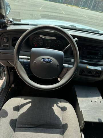 2011 Ford Crown Victoria