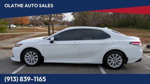 2020 Toyota Camry LE