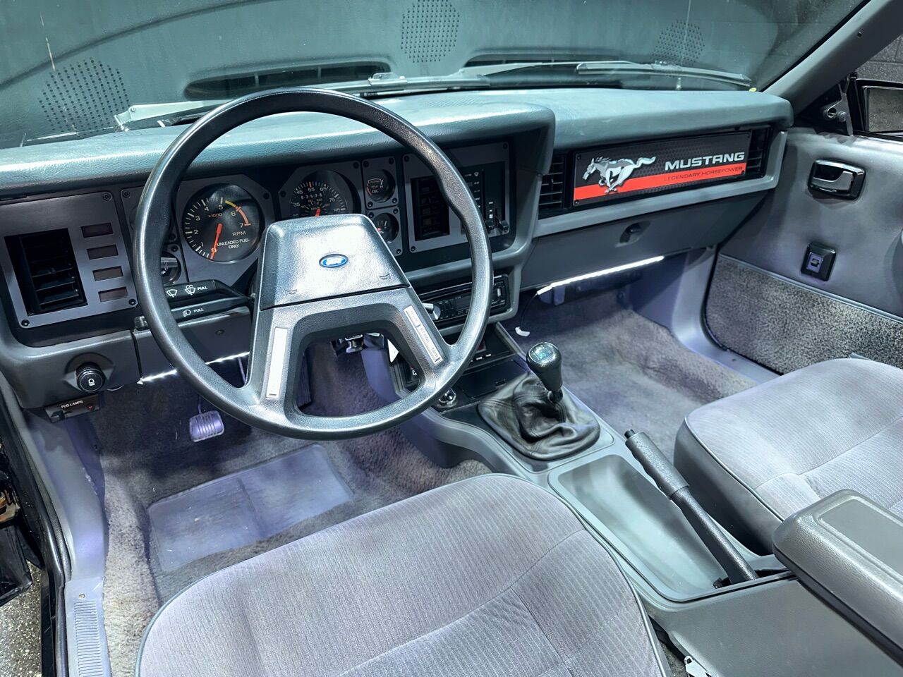 1984 Ford Mustang 10