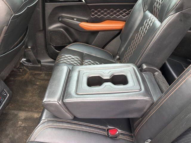 2022 Mitsubishi Outlander SEL