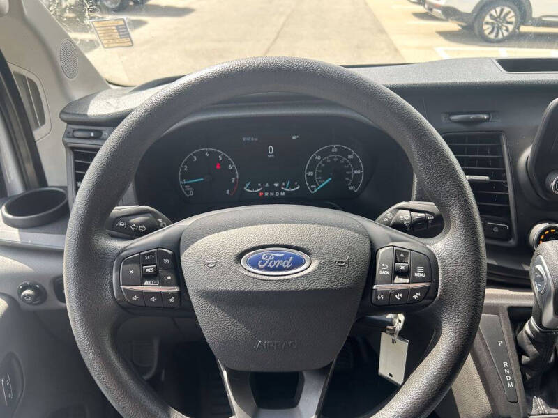 2025 Ford Transit