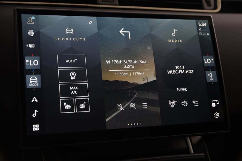 2024 Land Rover Range Rover Evoque P250 Dynamic SE