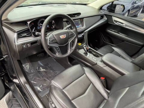 2018 Cadillac XT5 Premium Luxury