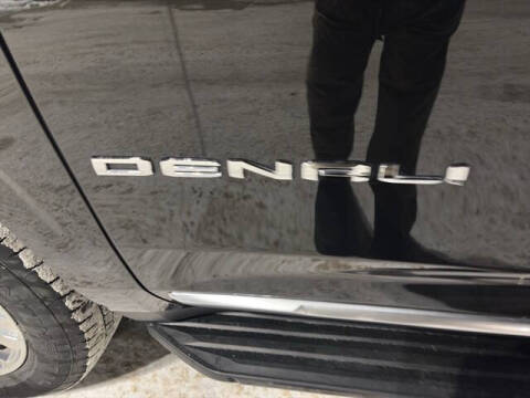 2025 GMC Yukon Denali