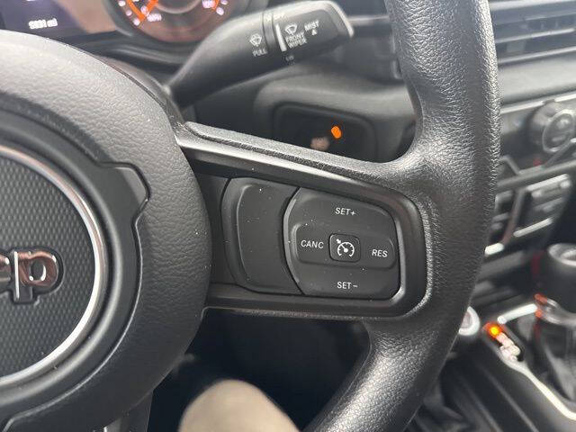 2025 Jeep Gladiator NightHawk