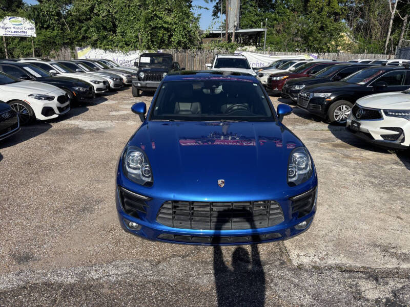 2017 Porsche Macan