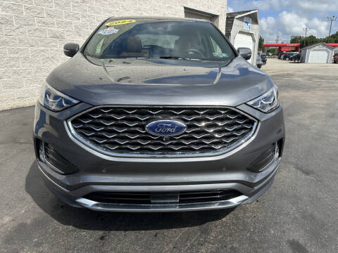 2024 Ford Edge Titanium