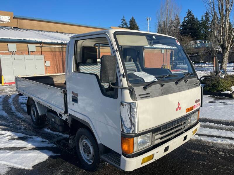 1993 Mitsubishi CANTER for sale at JDM Car & Motorcycle LLC in Shoreline WA