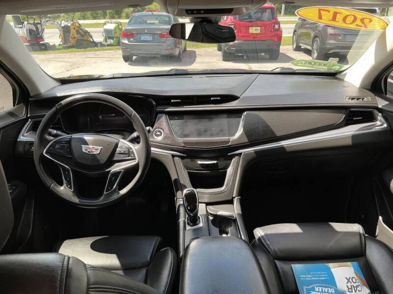 2017 Cadillac XT5 Luxury
