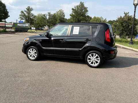 2013 Kia Soul +