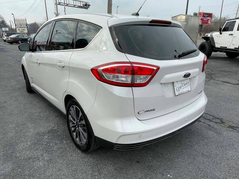2017 Ford C-MAX Hybrid Titanium