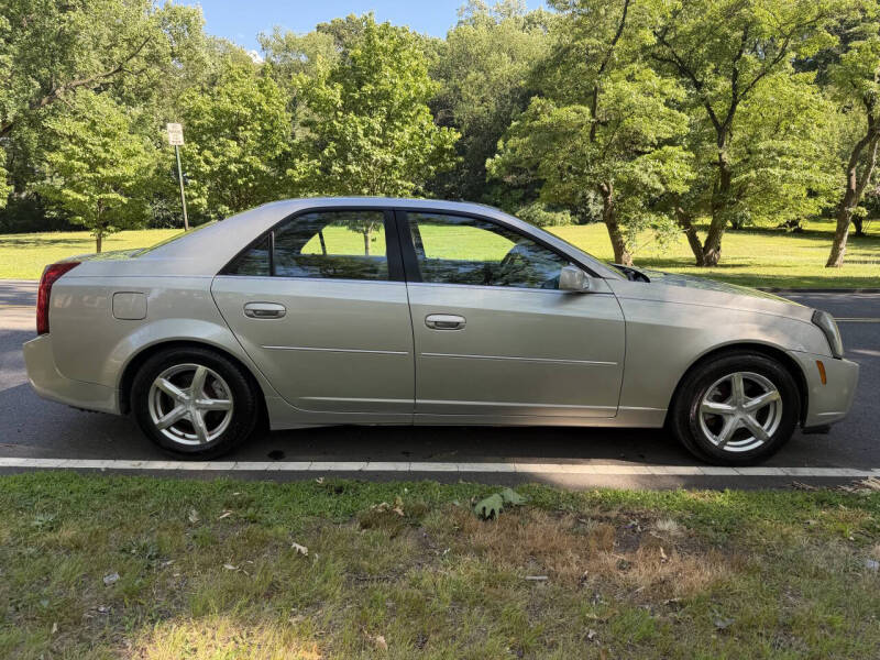 2004 Cadillac CTS