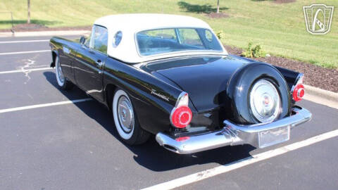 1956 Ford Thunderbird